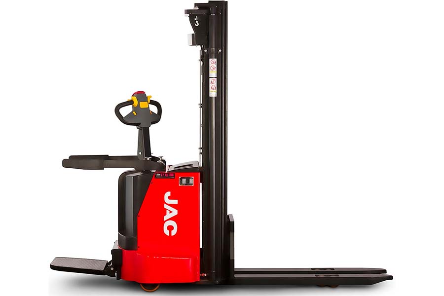 JAC CDD15B-45-3 BS Самоходный штабелер JAC CDD15B-45-3 BS Самоходный штабелер